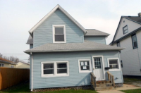 1335 Bluff Ave, Racine, WI 53403 