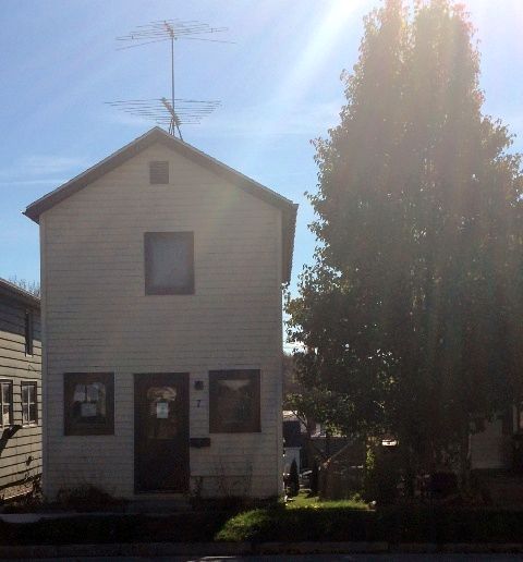 7 W Main Street, Plymouth, WI 53073 