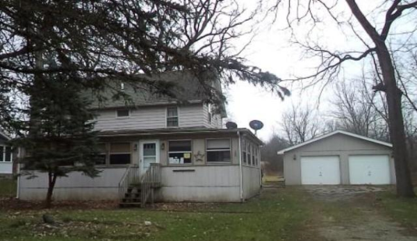 227 Schoors Ln, Twin Lakes, WI 53181 