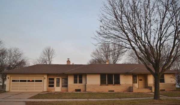 1618 S Sanders Stre, Appleton, WI 54915 