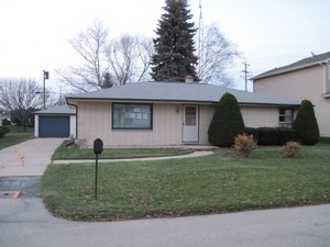 3154 Wheelock Dr, Racine, WI 53405 