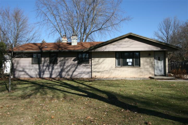 2433 Manitowoc Road, City Of Green Bay, WI 54311 