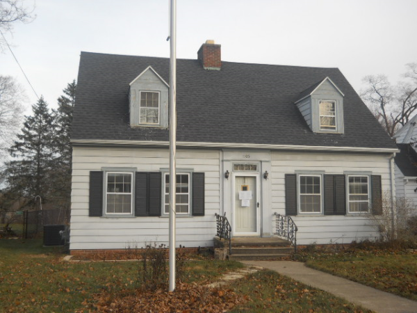 1105 Brewster Ave, Beloit, WI 53511 