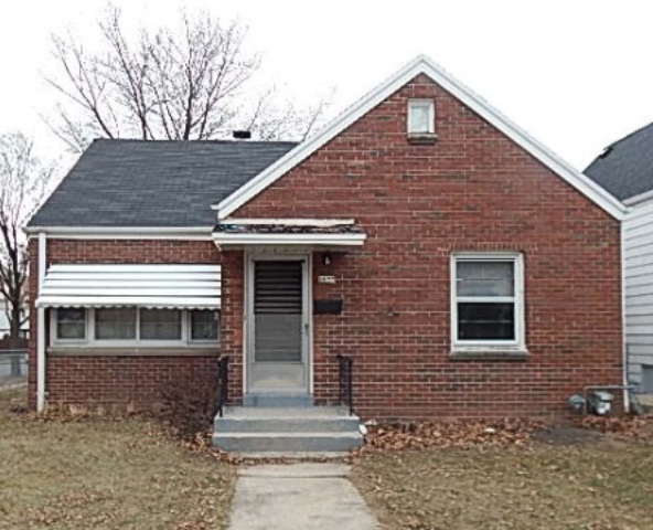 1977 S 32nd St, Milwaukee, WI 53215 