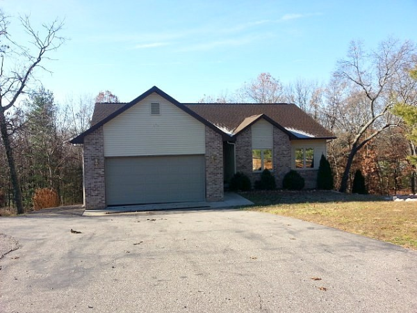 E9265 Pebble Beach Dr, Wisconsin Dells, WI 53965 