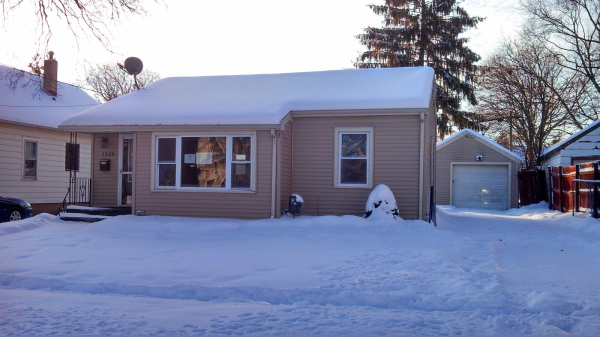 1024 Garfield Ave, Beloit, WI 53511 