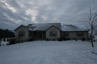 16733 West Hillcrest Rd, Reedsville, WI 54230 