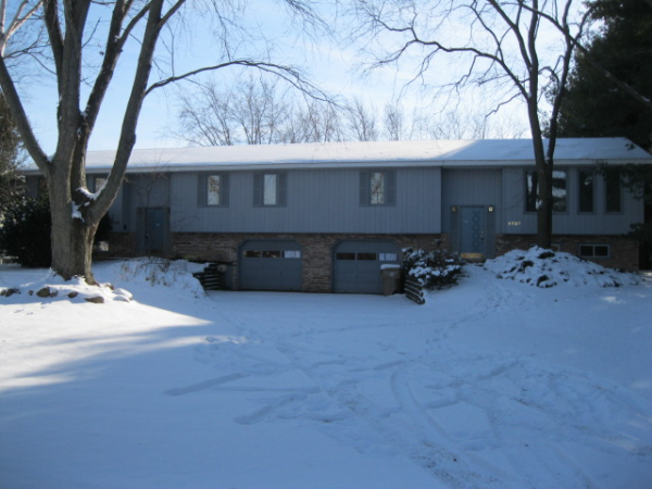 8325-8327 Midtown Road, Madison, WI 53719 