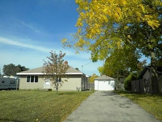 45Th, Two Rivers, WI 54241 