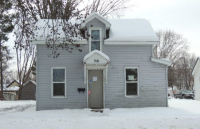 318 12th Ave W, Menomonie, WI 54751 