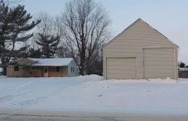 2015 NE 3rd Ave, Menomonie, WI 54751 