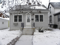 1709 West Blvd, Racine, WI 53405 