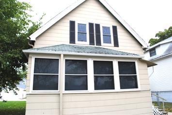 422     North 42nd Street, Milwaukee, WI 53208 