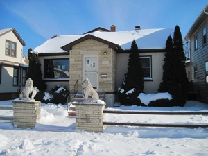 1329 Cleveland Ave, Racine, WI 53405 