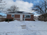 3351 3rd Avenue, Racine, WI 53402 