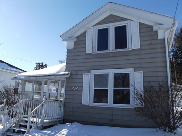 727 Detroit St, Sheboygan Falls, WI 53085 