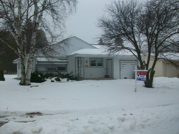 122 E Antione, Port Washington, WI 53074 