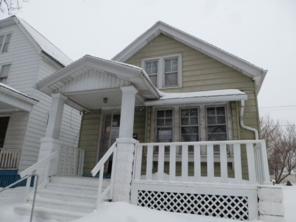 1651 N 28th Street, Milwaukee, WI 53208 