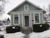 2001 Dekoven Avenu, Racine, WI 53403 