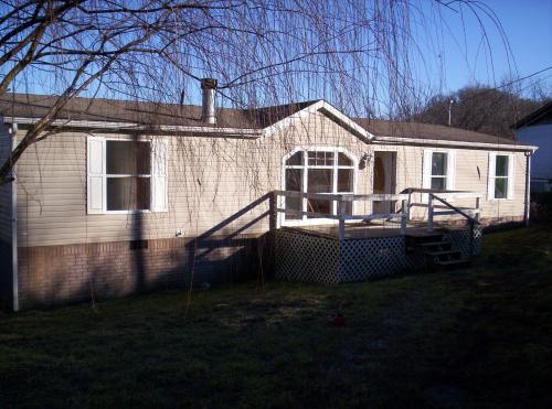 1394A GRANDVIEW GARDENS RD, Kenova, WV 25530 