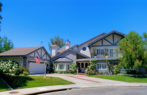 25438 Altos Drive, Valencia, CA 25438 