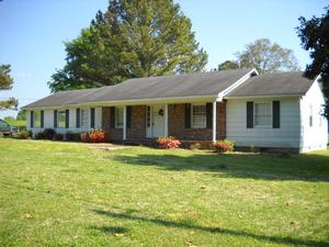 113 MAGNOLIA STREET, LIVINGSTON, AL 35470