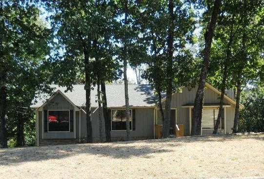 121 Pine Rock Ln, HOOVER, AL 35226