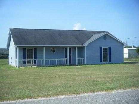 126 OWENS RD, FORT MITCHELL, AL 36856