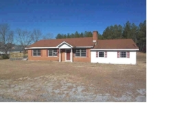 184 COUNTY ROAD 246, CLANTON, AL 35045