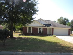 194 ROBBINS BLVD, DAPHNE, AL 36526