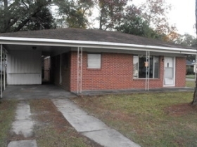 2 EDINBOROUGH AVE, CHICKASAW, AL 36611