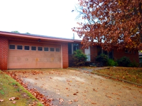 2250 MAPLE AVE, FLORENCE, AL 35630