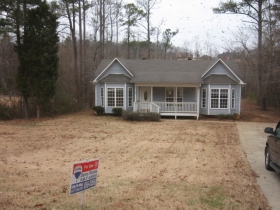 2425 BRIARCLIFF DRI, LEEDS, AL 35094