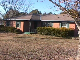 2600 FLYNN RD, DOTHAN, AL 36303