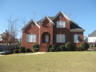 2703 Oak Leaf Circle, BESSEMER, AL 35022