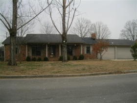 3104 GLENMERE PL SW, DECATUR, AL 35603