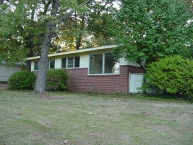 800 WOODLOCK LN, WEAVER, AL 36277