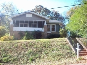 907 7TH ST, MIDFIELD, AL 35228