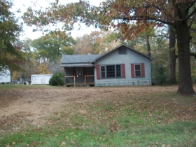 1097 OUACHITA 67, CAMDEN, AR 71701 