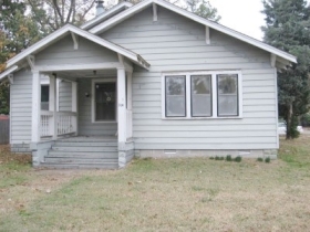 1100 W ASH, BLYTHEVILLE, AR 72315 