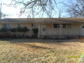 146 ROGERS CIRCLE DR, SPRINGDALE, AR 72764 