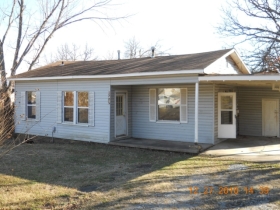 1705 E 5TH ST., FAYETTEVILLE, AR 72701 
