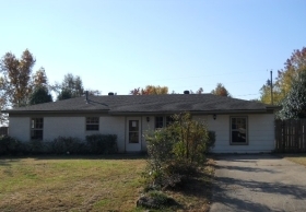 2301 SYCAMORE PL, SPRINGDALE, AR 72762 