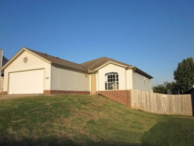 2603 HIDDEN LAKE ST, SPRINGDALE, AR 72764 