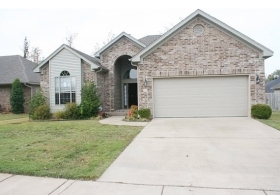 39 WEDGESIDE DR, LITTLE ROCK, AR 72210 