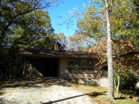 4 BASILDON CIR, BELLA VISTA, AR 72714 