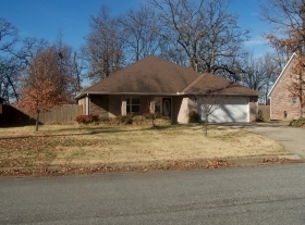 509 CHEROKEE ST, GENTRY, AR 72734 