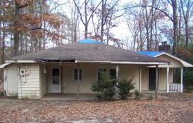 9201 FAMILY DR, PINE BLUFF, AR 71603 