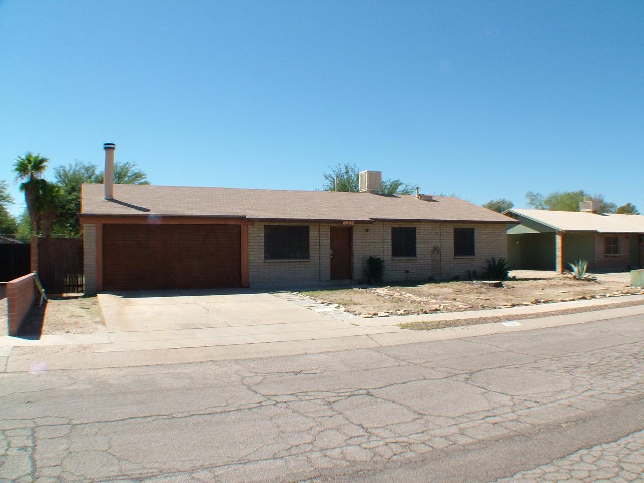 3329 West Bayleaf Drive, TUCSON, AZ 85741 