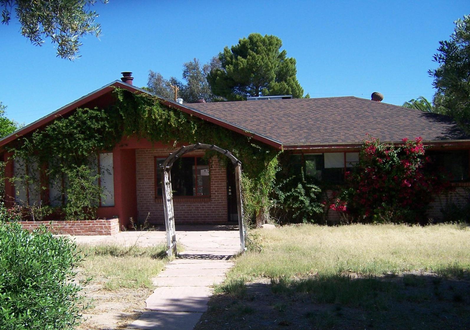 4727 East Waverly Street, TUCSON, AZ 85712 